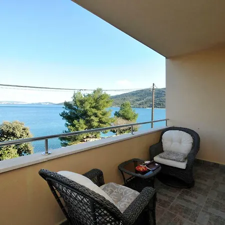 Apartman Bombon Марина