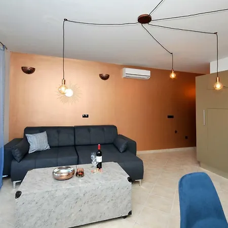 Apartman Bombon Марина
