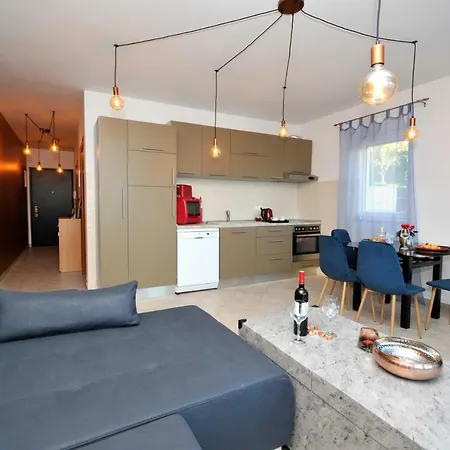 Apartman Bombon *