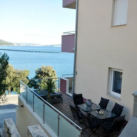 Apartman Bombon Марина